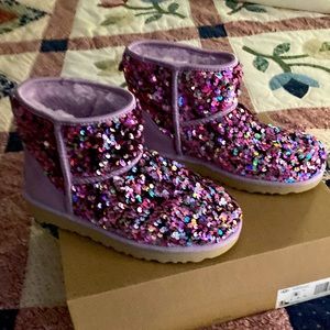 Brand-new size 6 pink sequenced UGG booties